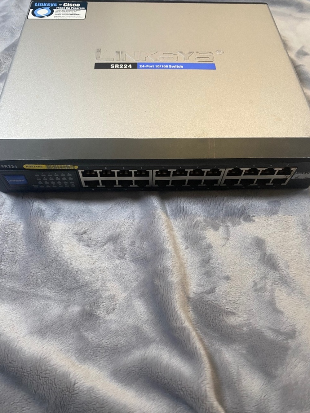 Linksys SR244 24 Port Network Switch